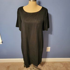 LOFT- s/s woven black dress